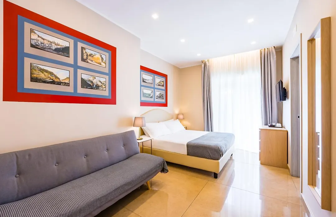 Mdc Luxury Rooms Naples-1